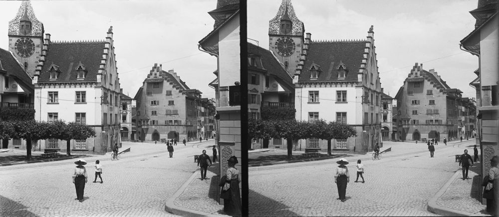 Die Zuger Altstadt, Kolinplatz und Zytturm von 1890-1910. (© Kantonale Denkmalpflege Zug)