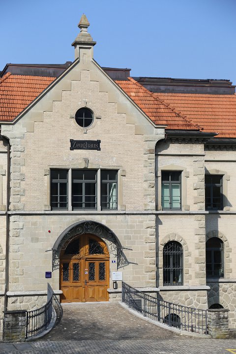 Das alte Zeughaus und heutige Obergericht in Zug. (© Raphael Good)