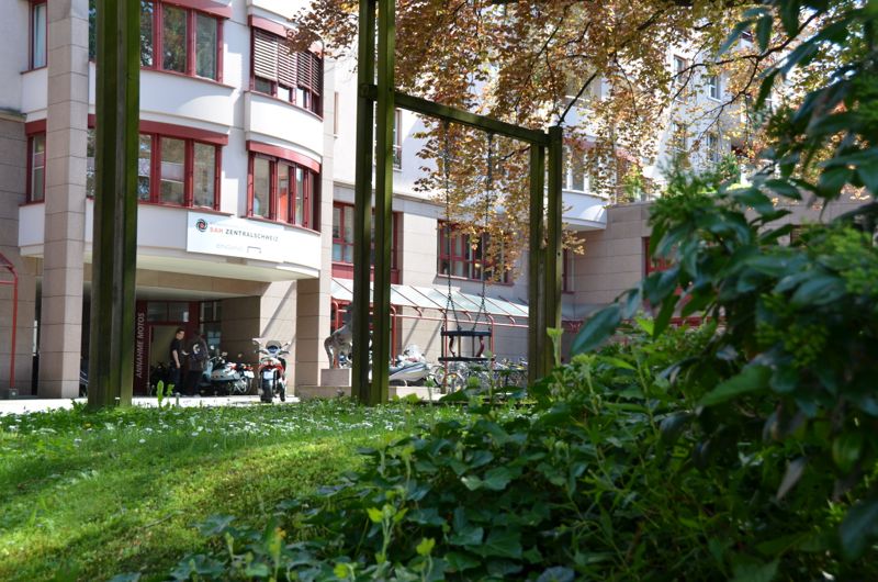 Der Austausch der Kinder zwischen den beiden Elternteilen fand jeweils im Bereich der Luzerner Pauluskirche statt. (mag)