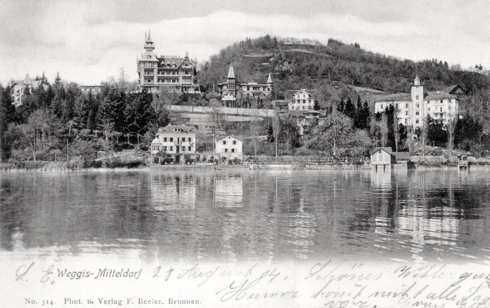 Das Hotel Albana auf einer Fotografie von zirka 1902/1903. Haupthaus und Dépendance ohne die heutige Passerelle.