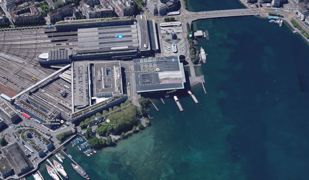 Tolle Lage: Das Inseli liegt hinter dem Luzerner Bahnhof, direkt neben dem KKL und am Seeufer.