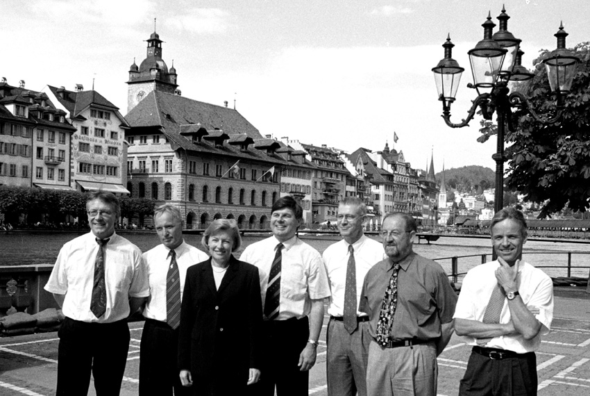 Der Luzerner Regierungsrat 2001: (v.l.) Paul Huber (SP), Ulrich Fässler (FDP), Margrit Fischer (CVP), Markus Dürr (CVP), Kurt Meyer (CVP), Anton Schwingruber (CVP) und Max Pfister (FDP).
