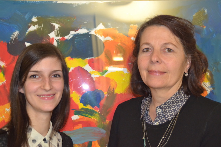 Die Pflegefachfrau Romina Miracco (links) und Mechtild Willi Studer, Leiterin Pflegemanagement am Schweizer Parplegiker-Zentrum Nottwil.