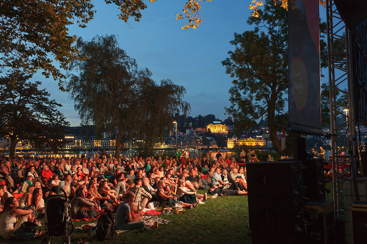 Klassik für alle: Eröffnungskonzert des Lucerne Festival auf dem Inseli.  (Bild: Stefan Deuber/Lucerne Festival).