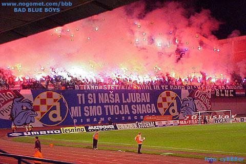 Pyros gehören bei den Fans von Dinamo Zagreb zum guten Ton.