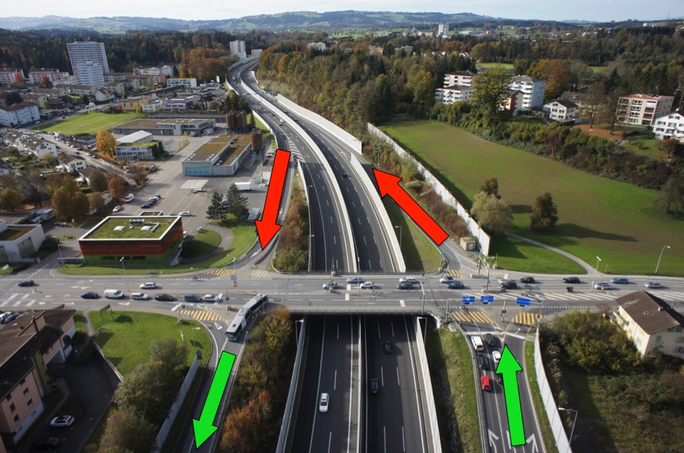 Die beiden rot gekennzeichneten Autobahnanschlüsse sind derzeit gesperrt. Der Nationalrat will diese nun wieder öffnen.