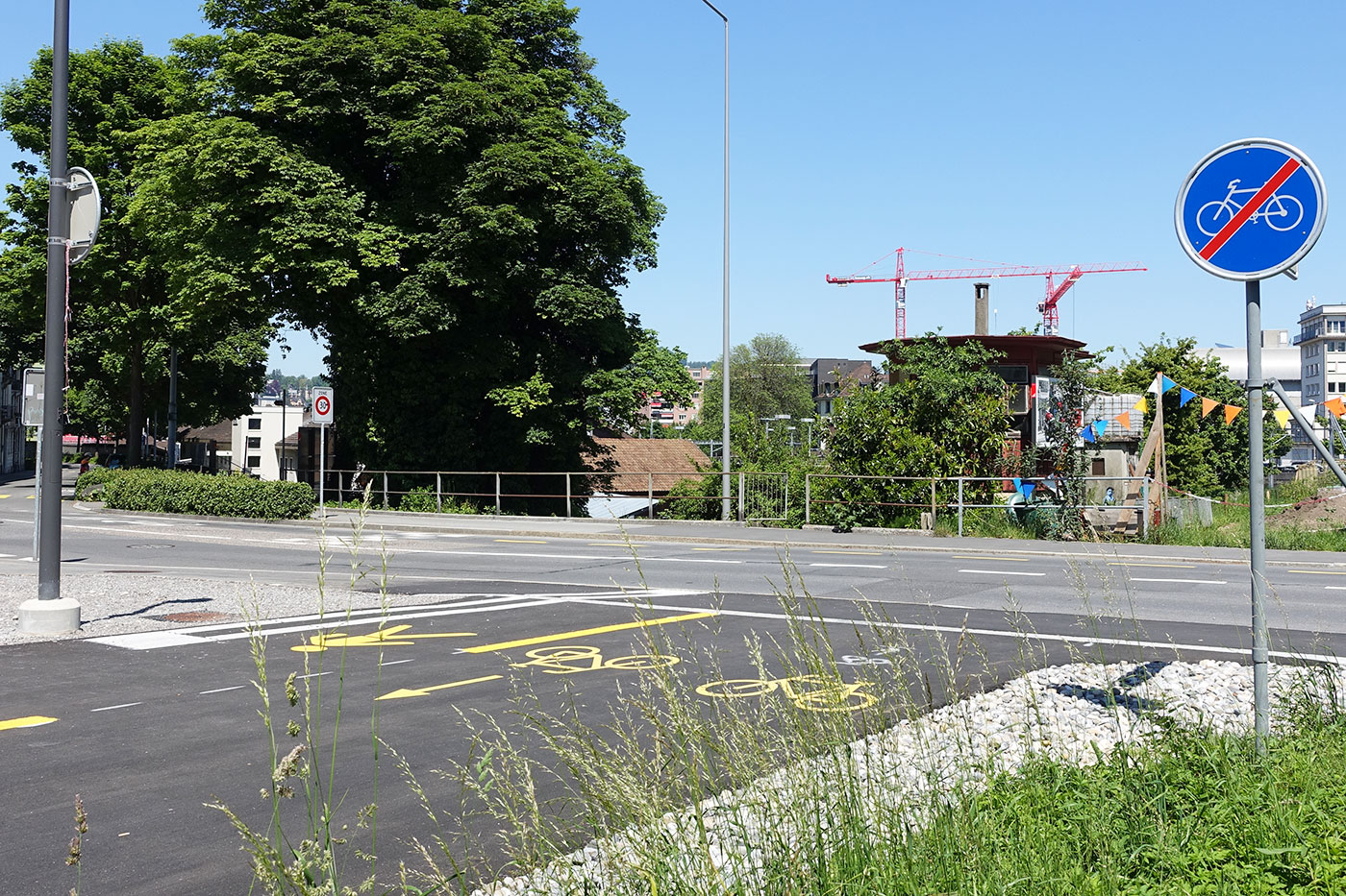 Fertig lustig: Beim Neubad endet die Veloachse abrupt.