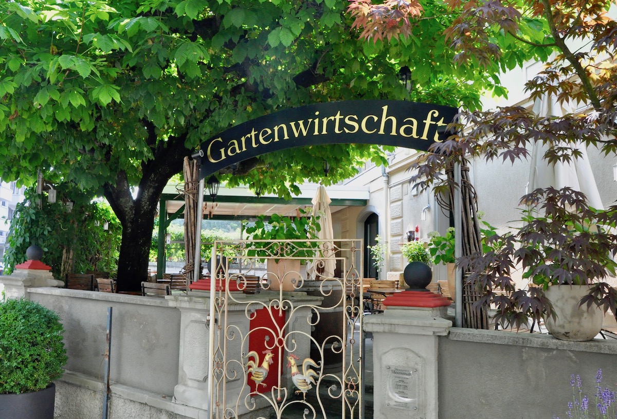 Die Gartenwirtschaft des Restaurant Moosmatt.