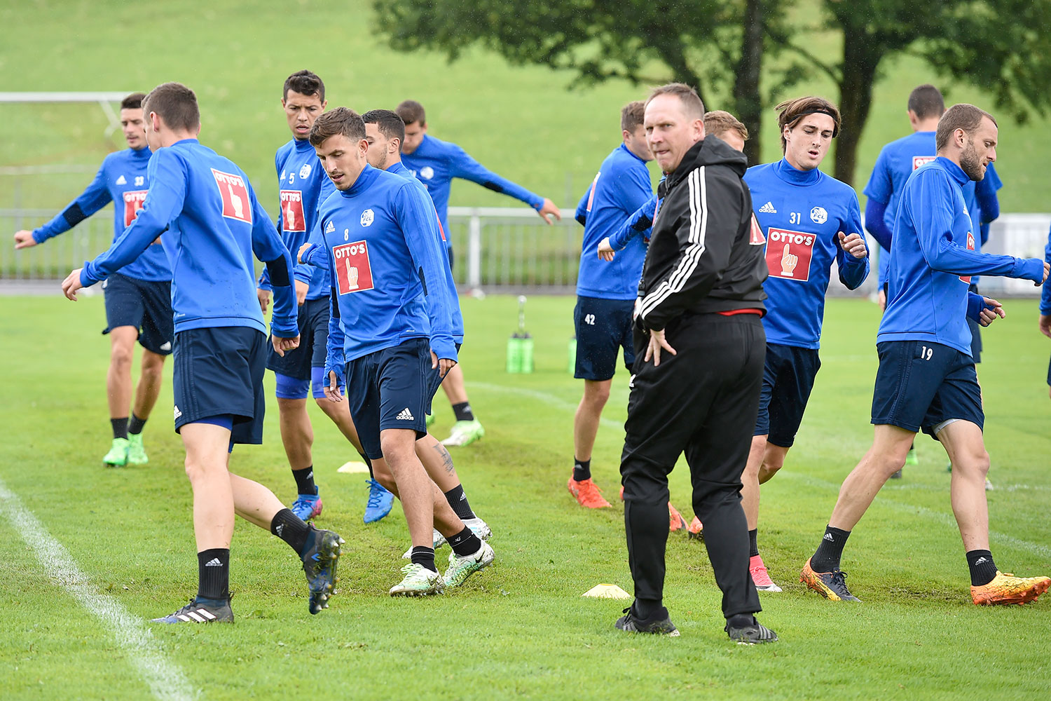 Der FCL im Trainingslager mit Konditionstrainer Christian Schmidt.