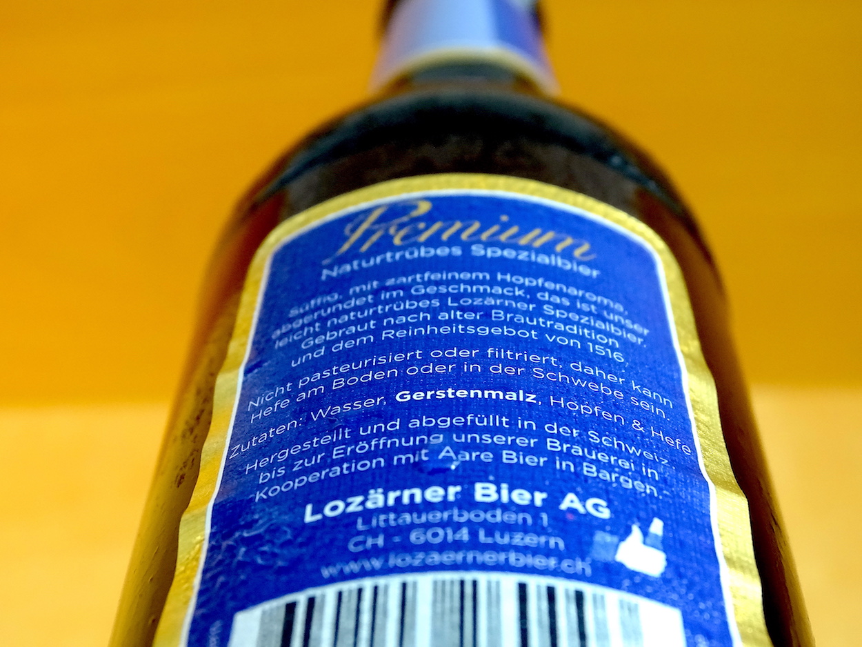 Man lese das Kleingedruckte: Beim Premium-Bier wird der Herstellungsort deklariert.