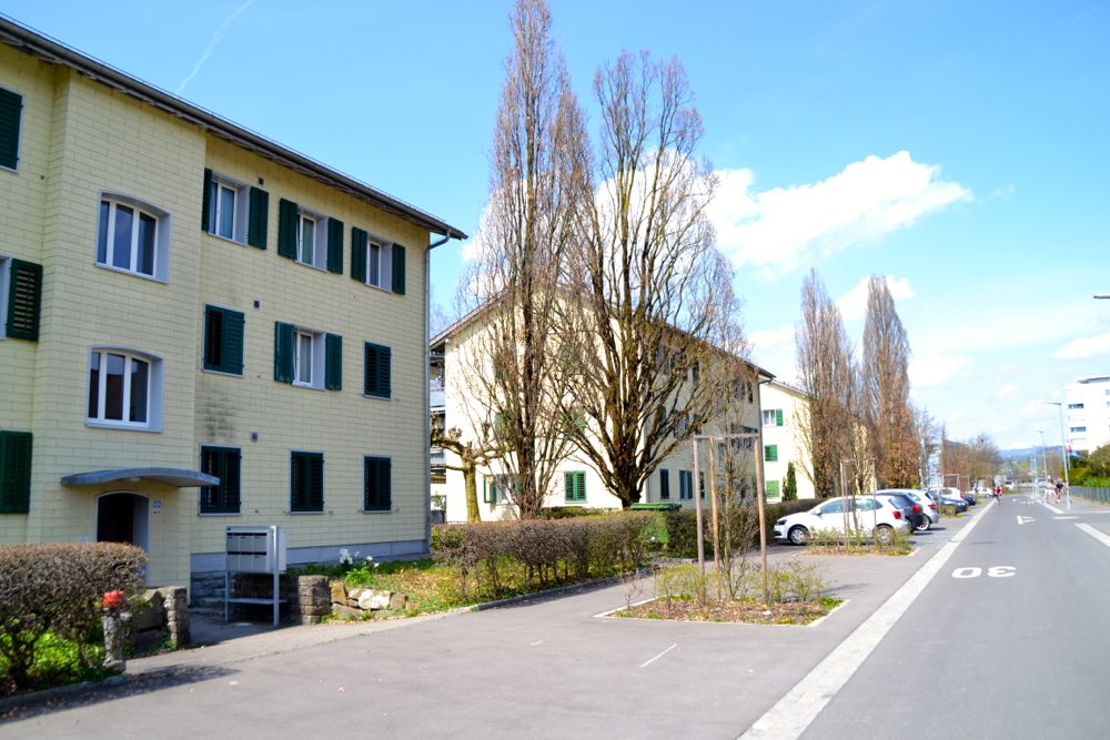 Die ungerade Hausnummern an der Aabachstrasse 19 bis 31 sind die Häuser der Gebäudeversicherung, welche Neubauten weichen sollen.