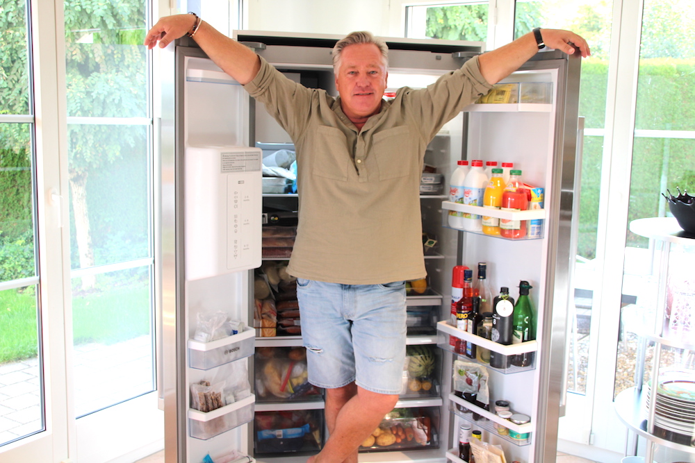 … dann die zweite! Voilà! My home is my fridge.
