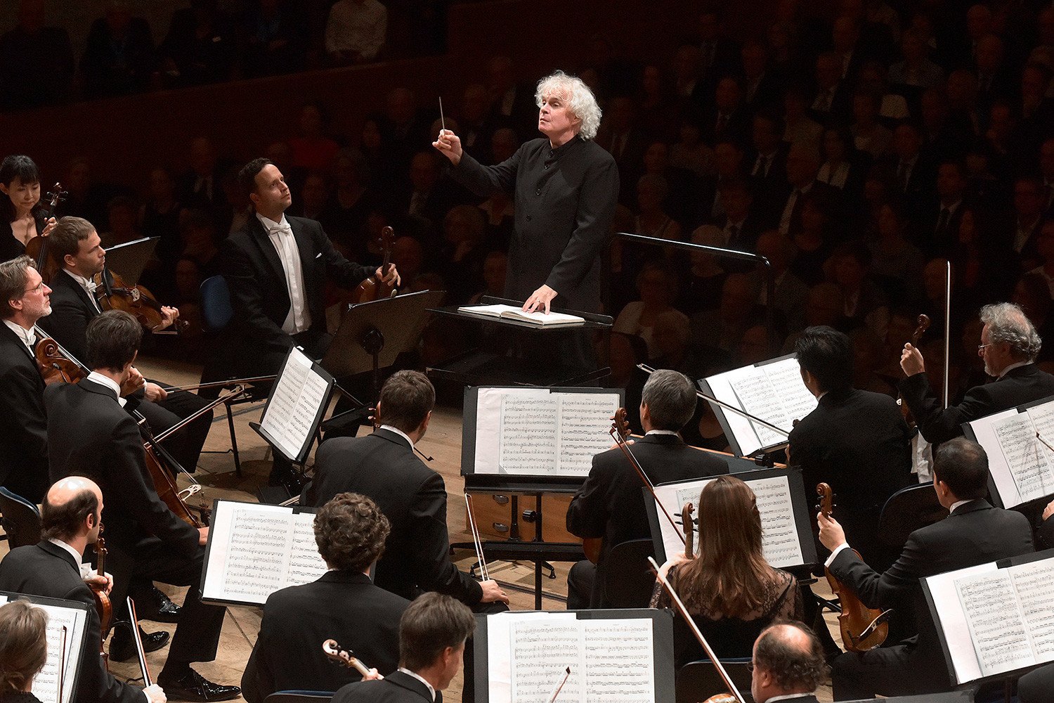 Grandios: Letzter Auftritt von Simon Rattle und Berliner Philharmoniker in Luzern