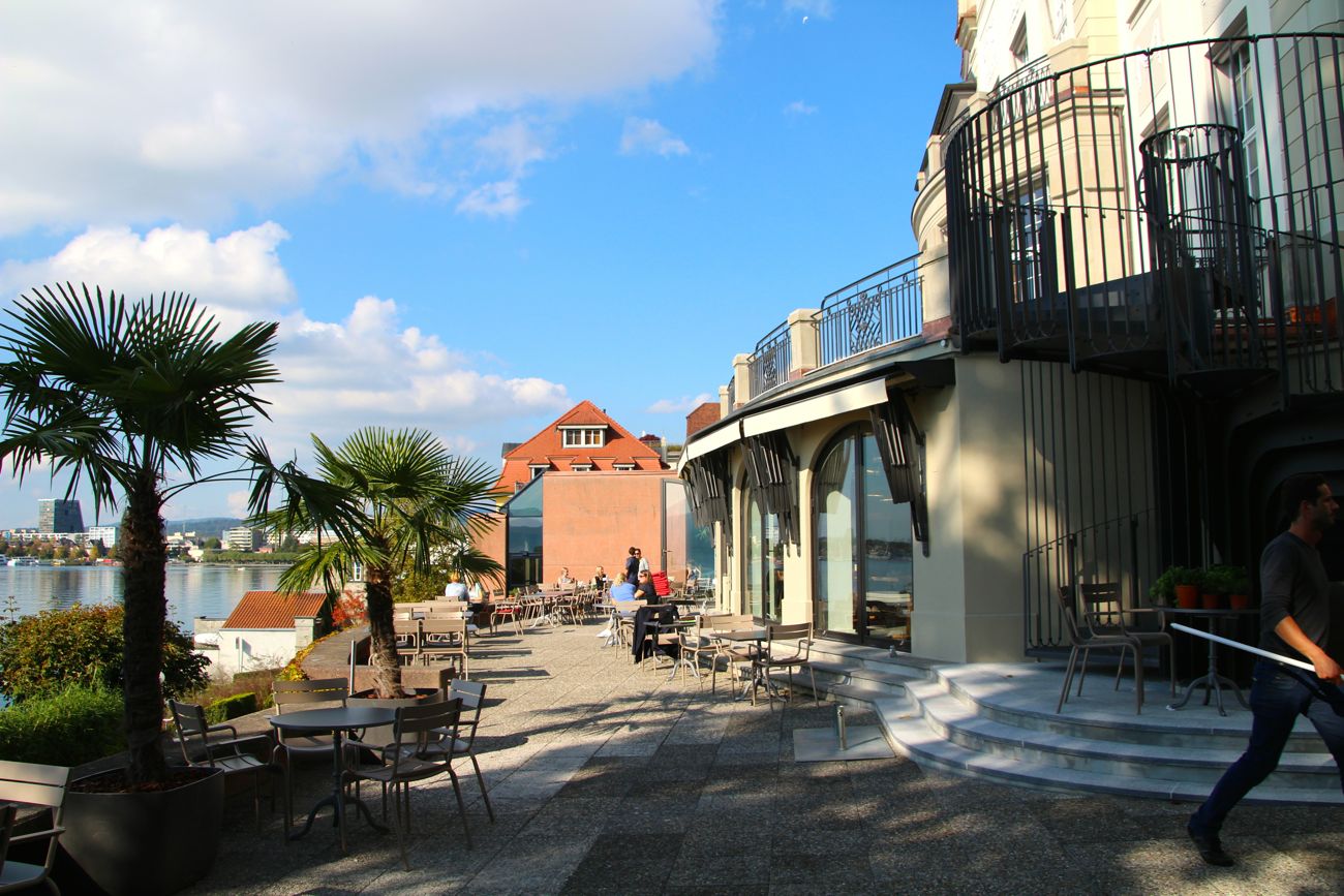 Die fast menschenleere Terrasse am Mittwochnachmittag.