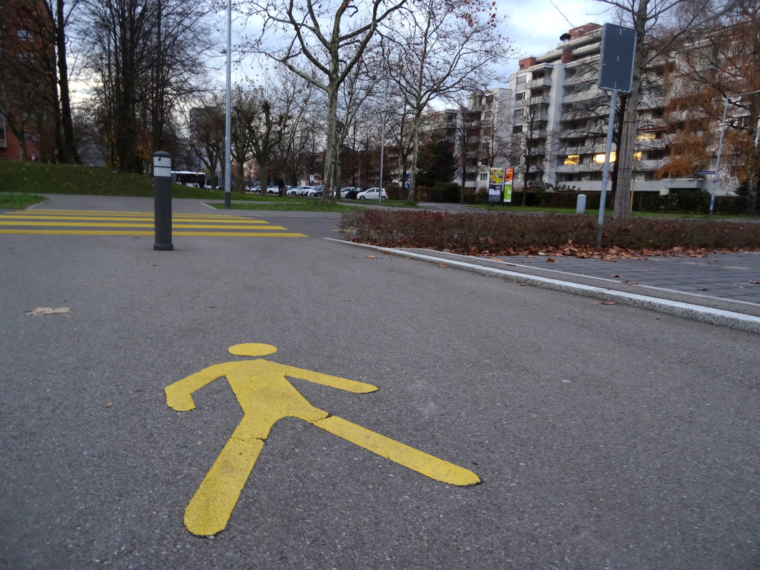 Fussgängerübergang an der Allmendstrasse, Zug.