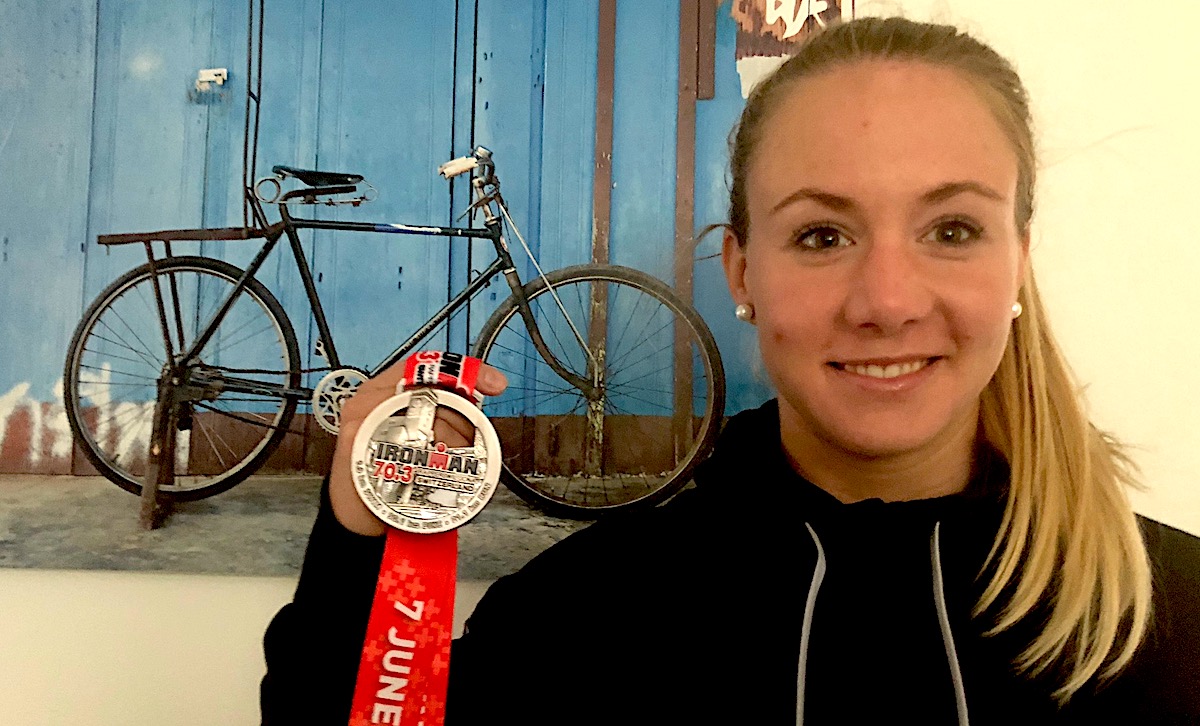 Die Ex-Turnerin stählt sich heute beim Ironman: mit Radfahren, Schwimmen und Rennen.