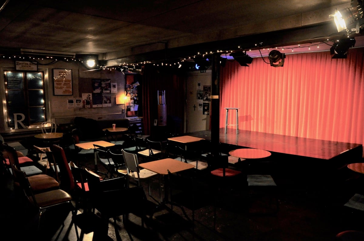 Der Saal der «Theaterbar Bunterbünter».