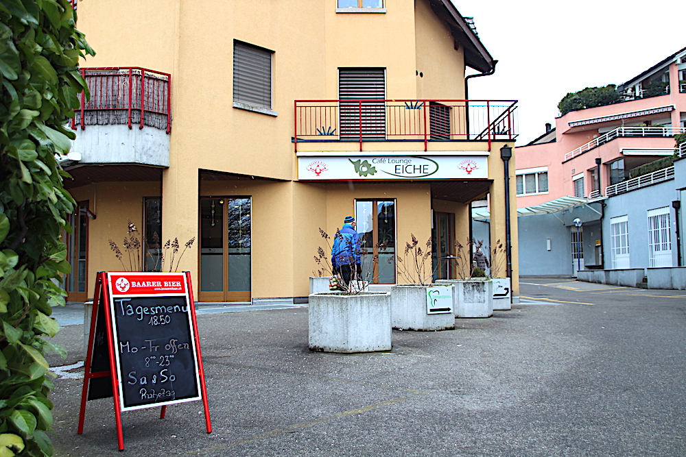 Das Hünenberger Restaurant Eiche im Dorfzentrum.