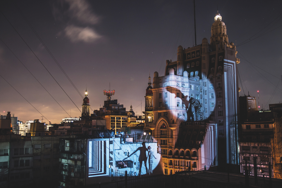 Eine Installation von Lukas Meier in Buenos Aires.