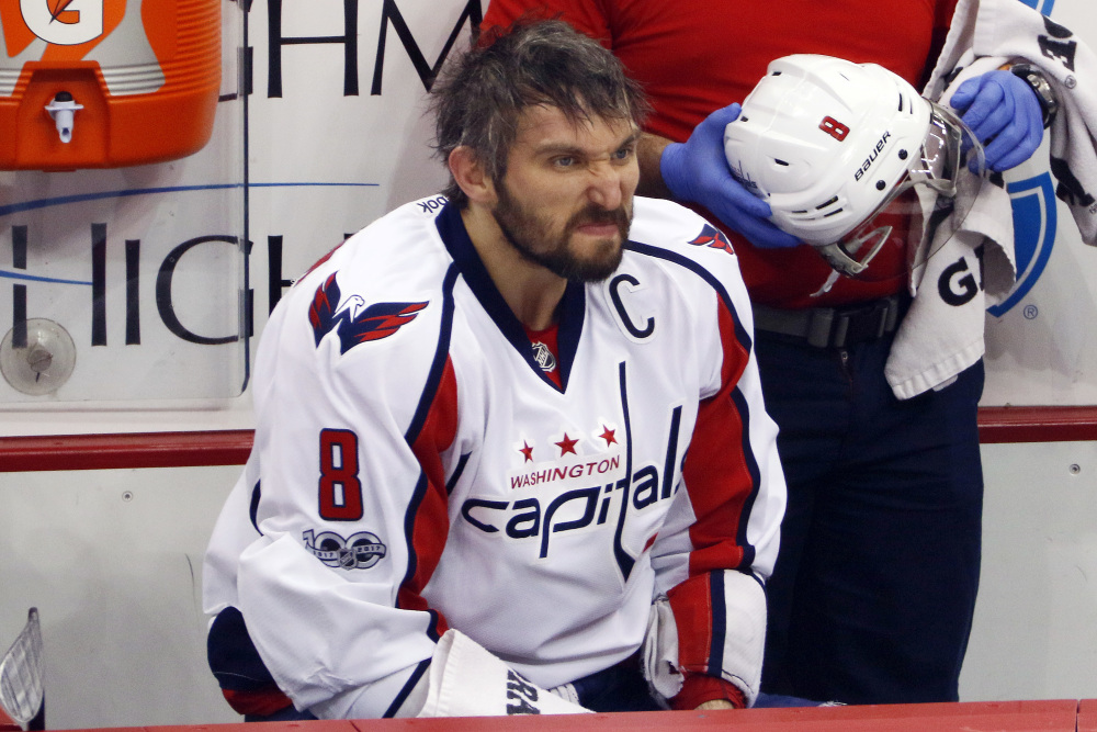 Einer von Sbisas Gegenspielern in den Finals: Die russische Hockey-Überfigur Alex Ovechkin.