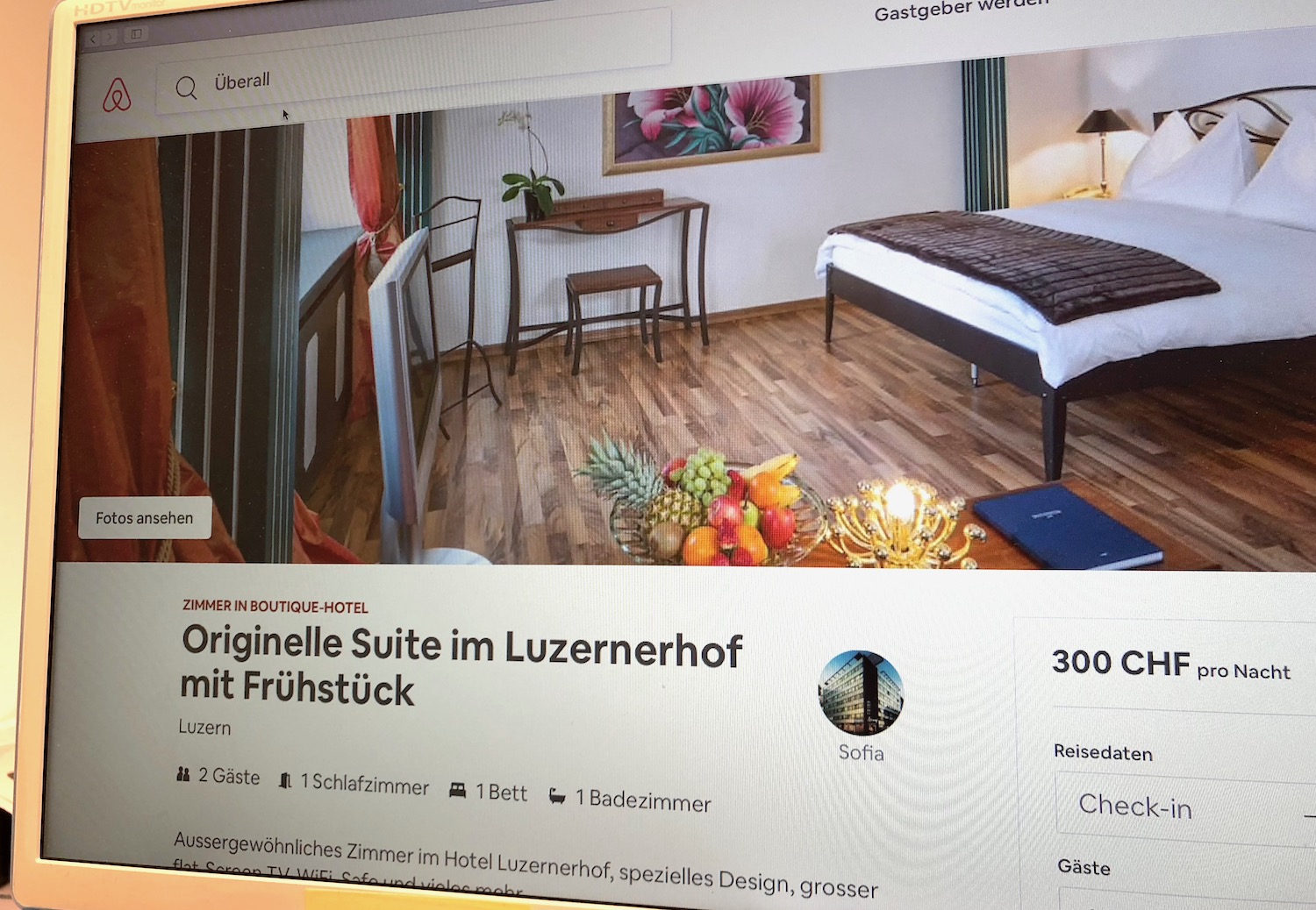 Eine Suite im Hotel Schweizerhof gefällig? Auch dies findet man auf Airbnb.