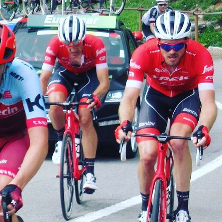 Rast quält sich an der diesjährigen Tour de Suisse den Klausenpass hoch.