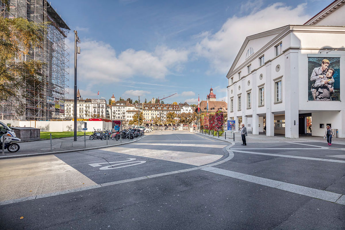 Auch der Theaterplatz wird bald neu gestaltet.