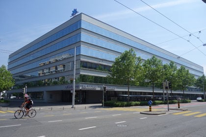 Das CSS-Gebäude in Luzern wurde vom eigenen Architekten in Bern kopiert.