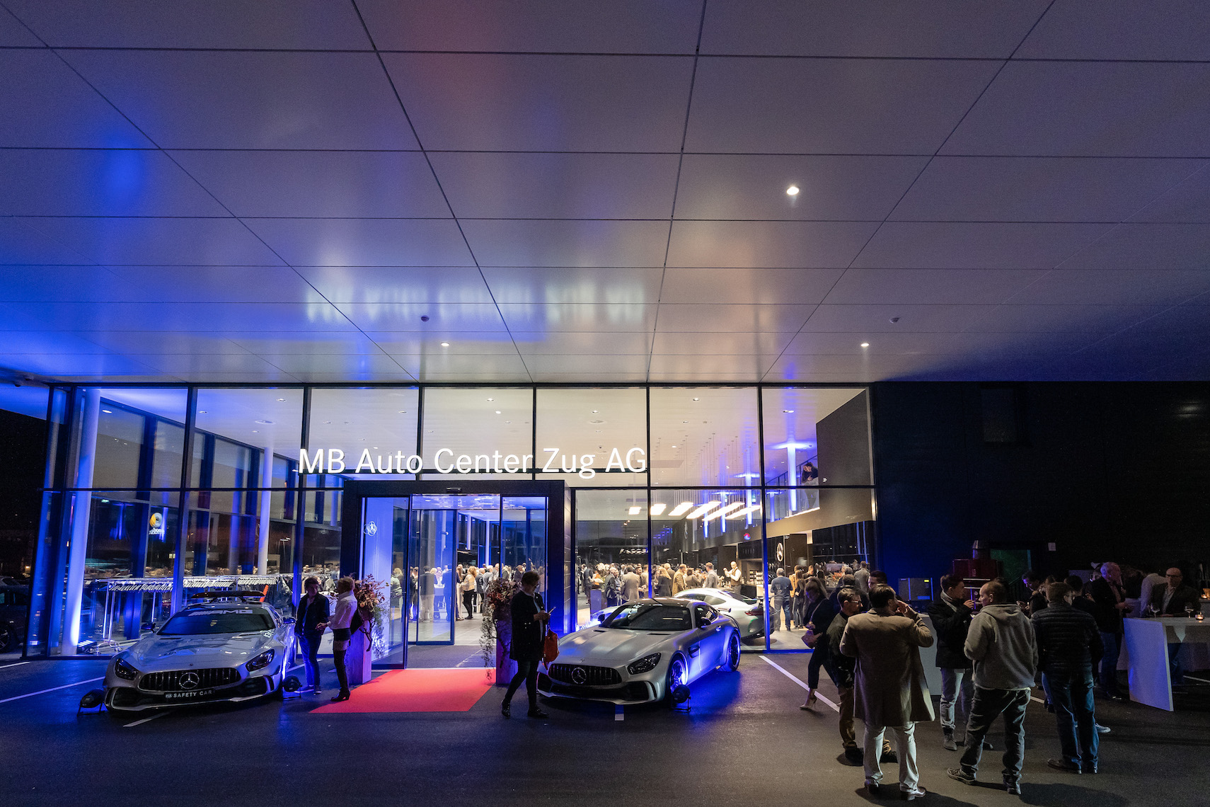 Die neue Mercedes-Benz-Boutique in Steinhausen.