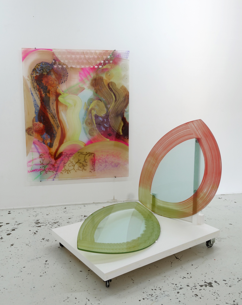 Die Installation «Immer weiter, immer weiter» sowie «Carrozza 2» des Künstlers Romuald Etter