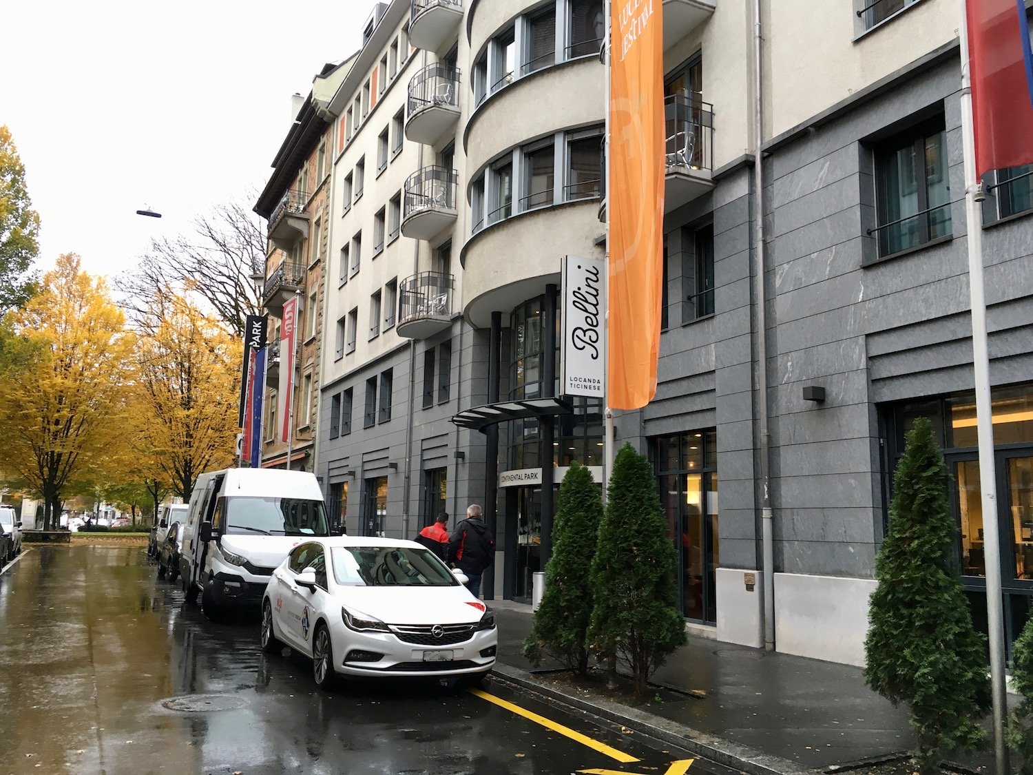 Das Hotel Continental Park an der Luzerner Murbacherstrasse.