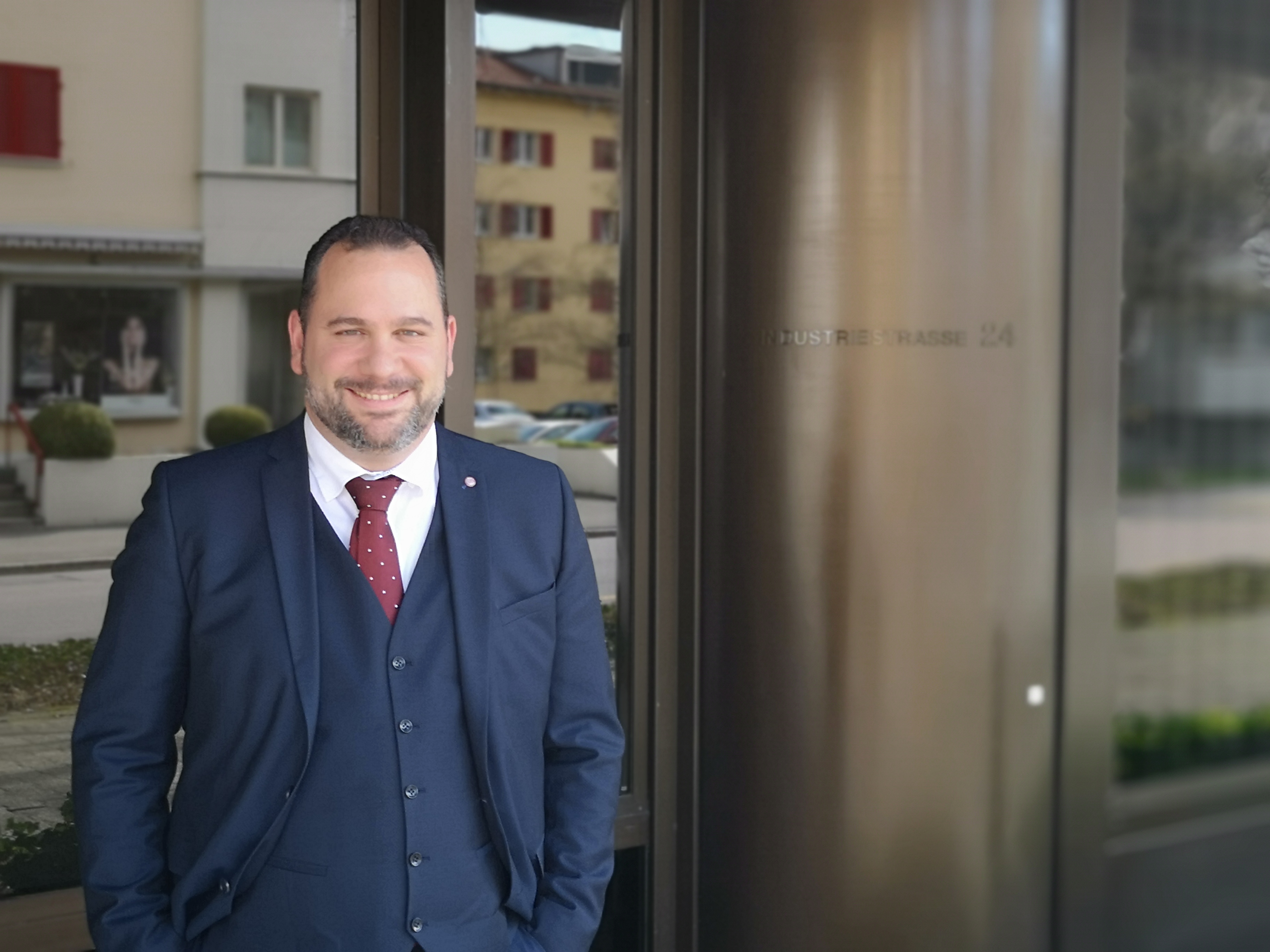 Cédric Schmid ist der neue Präsident der Stadt-Zuger FDP.