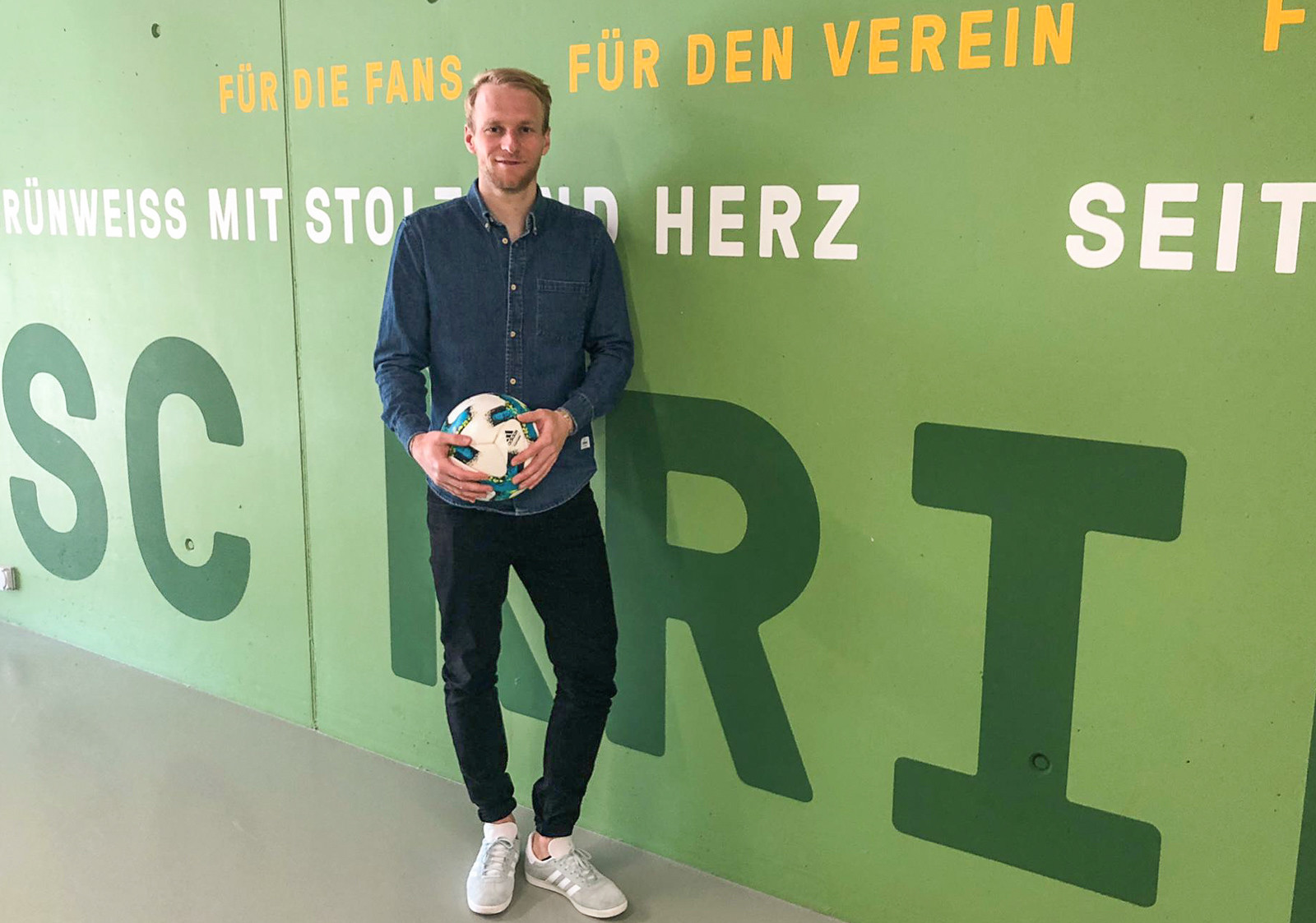In der Fussball-Provinz erhielt Marco Wiget Ecken und Kanten