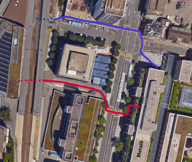 Blau: Der frühere Zugang vom Bahnhof zum Metalli. Rot: Der heutige Zugang. Der Fussgänger muss mehrmals abdrehen bis zum Einkaufszentrum.