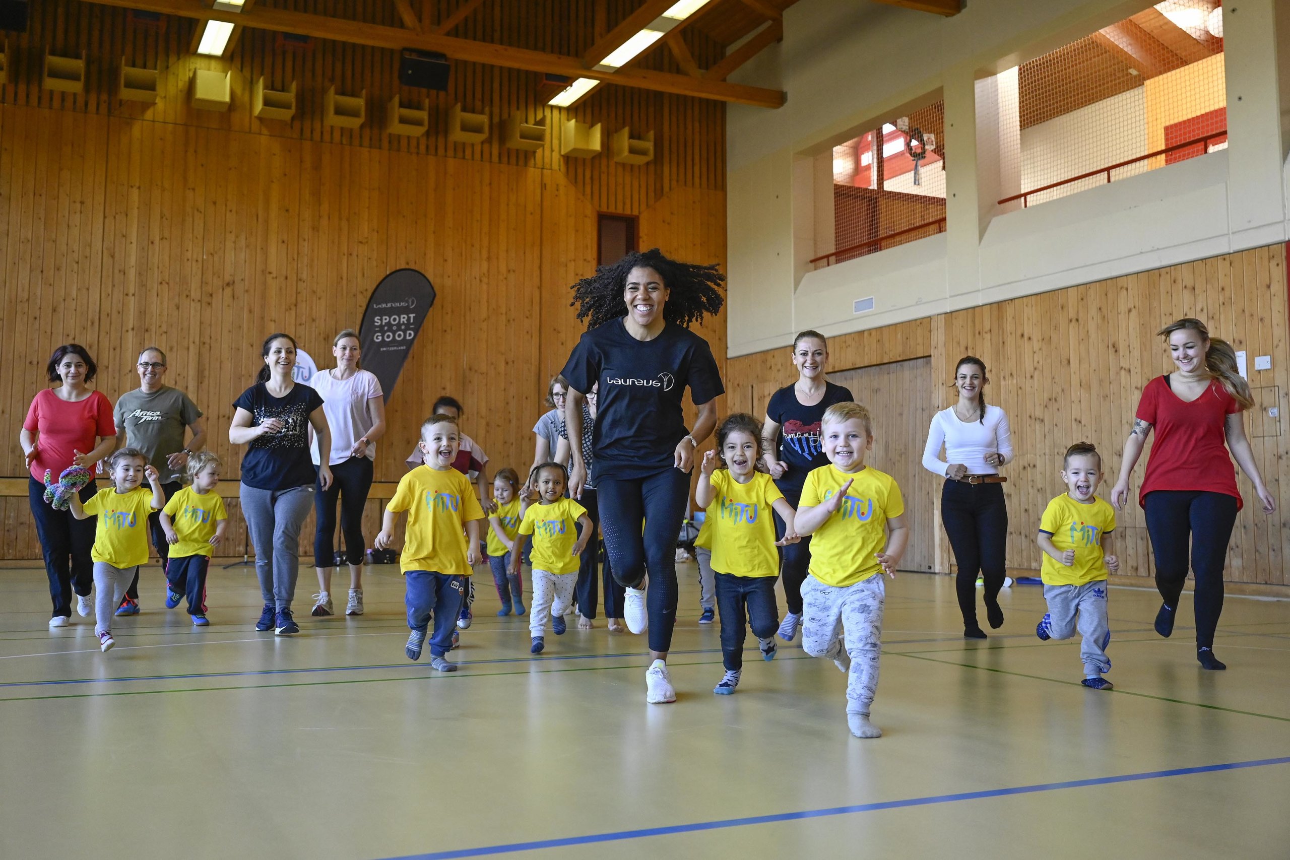 Mujinga Kambundji Familie : Steckbrief Mujinga Kambundji | UBS Steckbrief Mujinga ... _ Eine anerkennung ermöglicht, dass menschen mit vergleichbarer ausländischer ausbildung und berufserfahrung vergleichbare stellen in der schweiz besetzen sowie gleiche lohnansprüche stellen können.