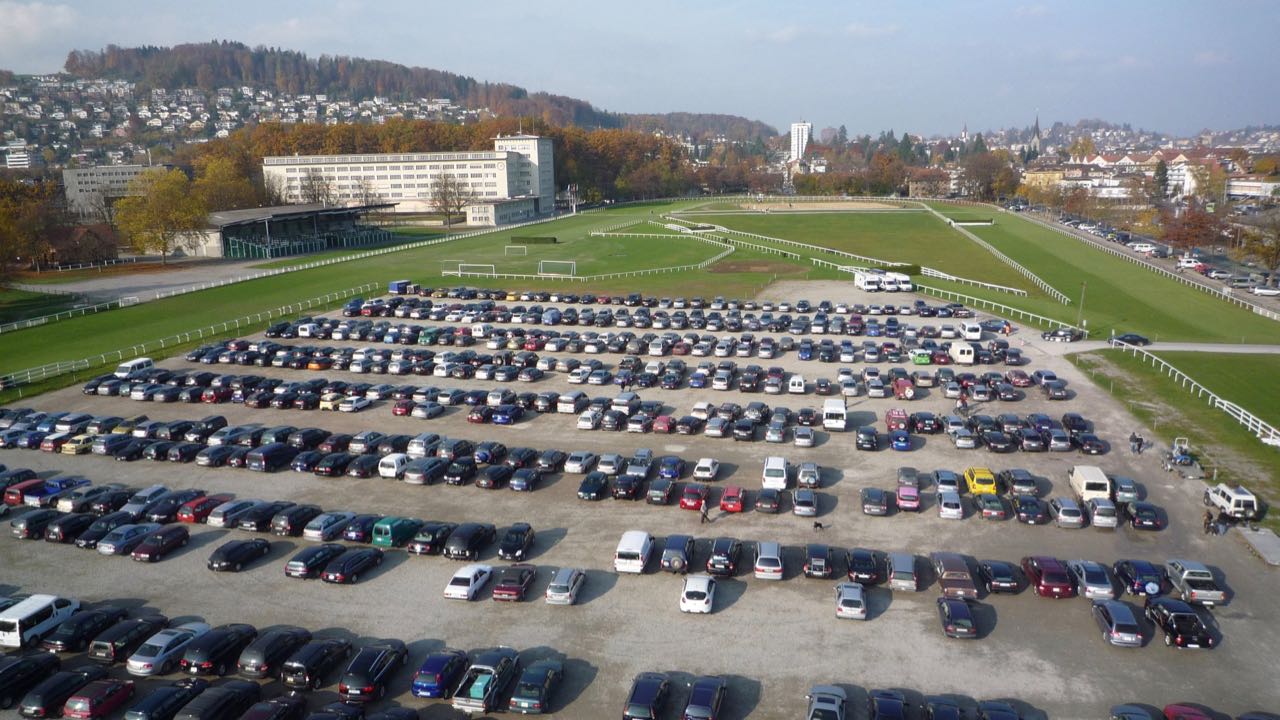 Parkplatz Allmend / Messe P2