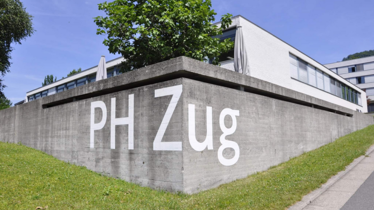 Die Pädagogische Hochschule an der Zugerbergstrasse in Zug.