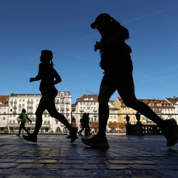 Die Altstadt von Luzern gehört an diesem Samstag wieder den Läuferinnen vom Luzerner Stadtlauf.