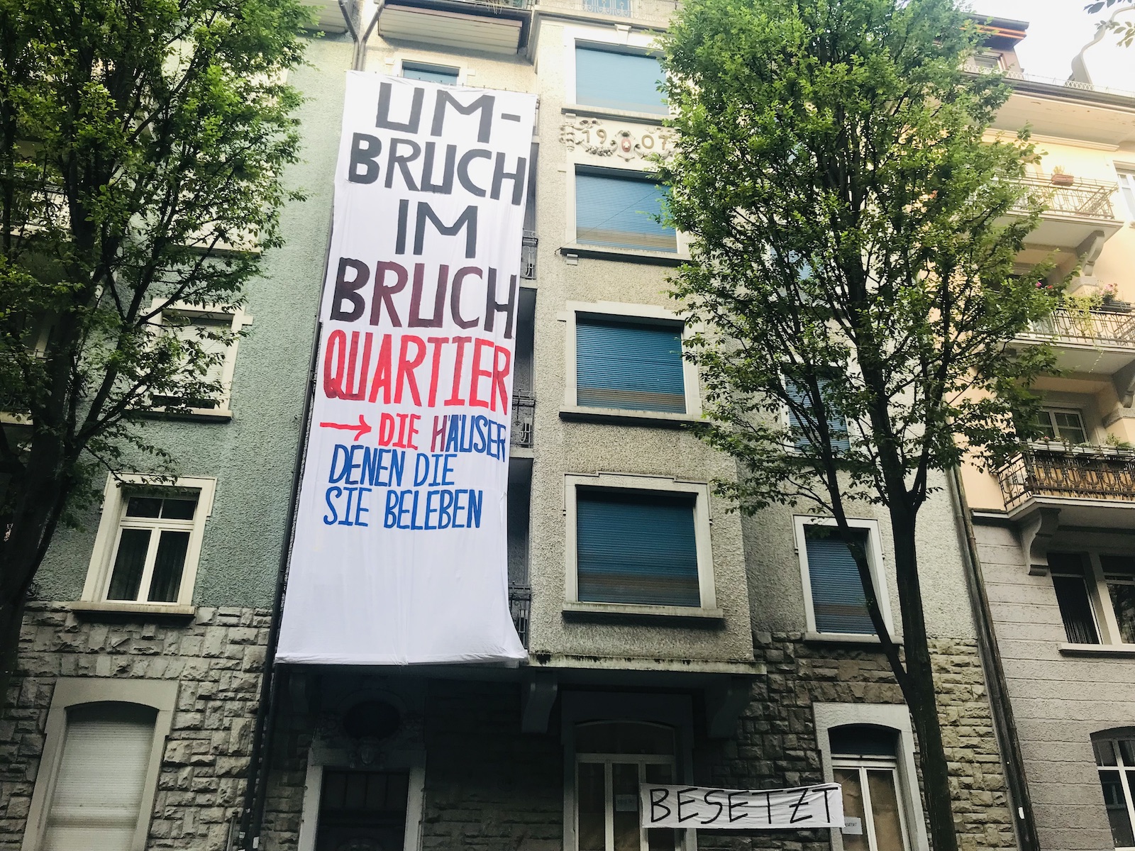 Aktivisten haben Haus an der Bruchstrasse Luzern besetzt
